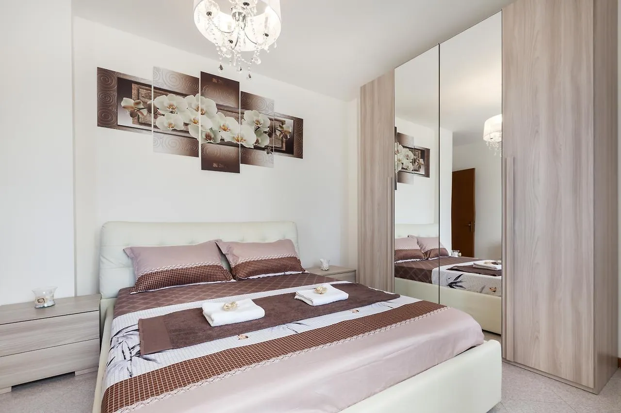 Apartment Residenza Alexander Verona Italy